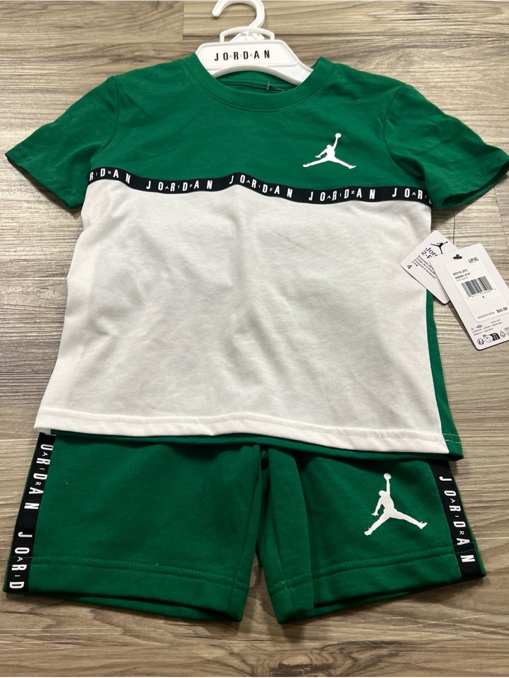 Jordan 2-Piece Outfit Set Green Colorblock T-Shirt & Shorts Summer 4T $55 NWT